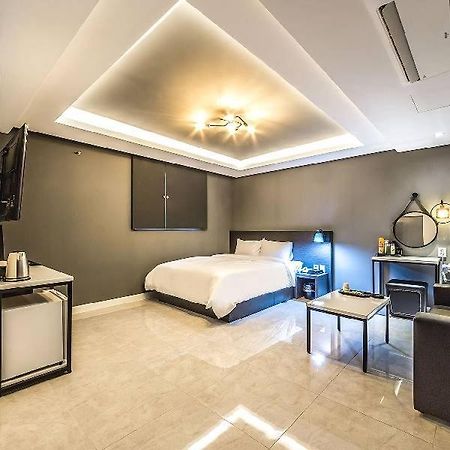 Chuncheon Hotel View Чхунчхон Экстерьер фото